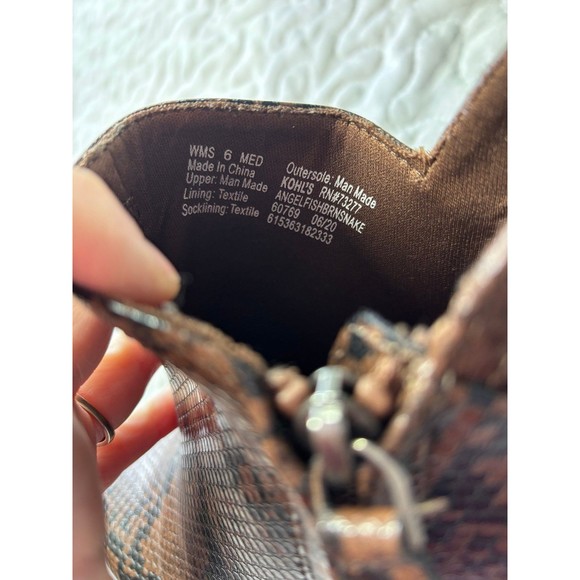 So Brown Angel Fish Snake Skin Ankle Booties size 6 - Picture 5 of 6